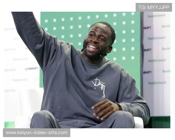 德雷蒙德-格林攻防两端贡献有限,勇士老将成昂贵累赘 德雷蒙德-格林攻防两端贡献有限,勇士老将成昂贵累赘